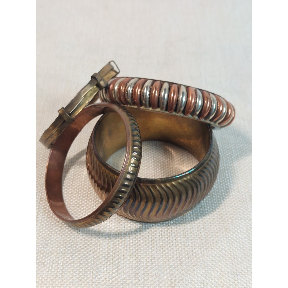 Vintage 1970s Bangle Bracelet Lot Stack Copper Brass Bohemian Coastal Cowgirl - Picture 3 of 16